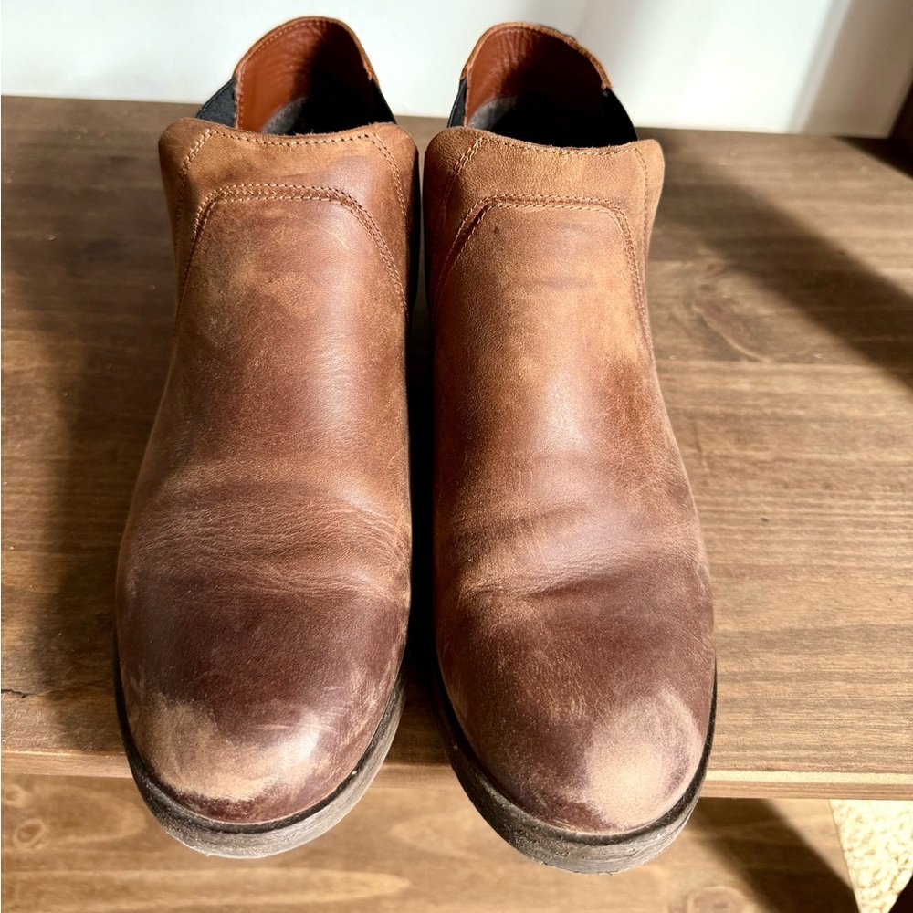 Clarks Brown Leather Slip-On Booties - Picture 1 of 4